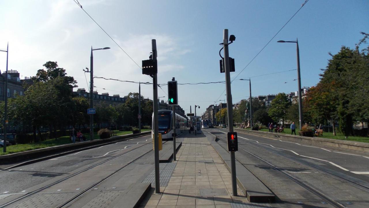Violet Bank West End. Эдинбург